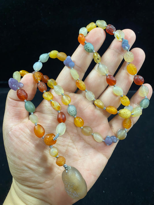 Color Therapy & Healing Energy: The Meaning Behind Gobi Colored Agate Beaded Necklaces
