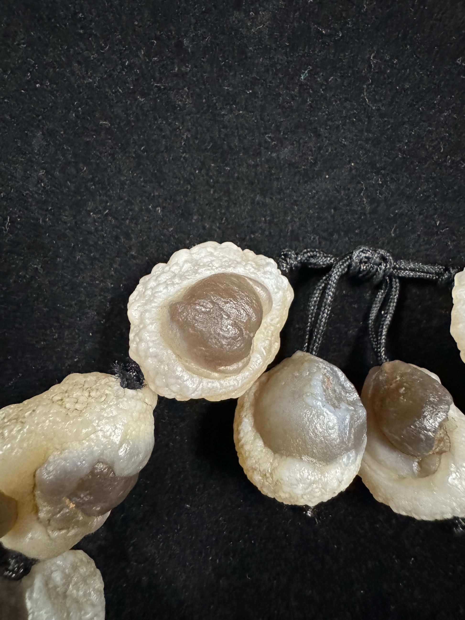 Natural Panda Agate Healing Energy Bracelet – Raw Gobi Desert Stone (Unisex)