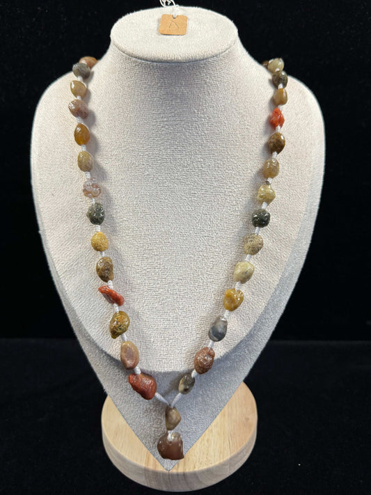Natural Gobi Vein Agate Necklace for Women – Alashan Raw Stone Pendant