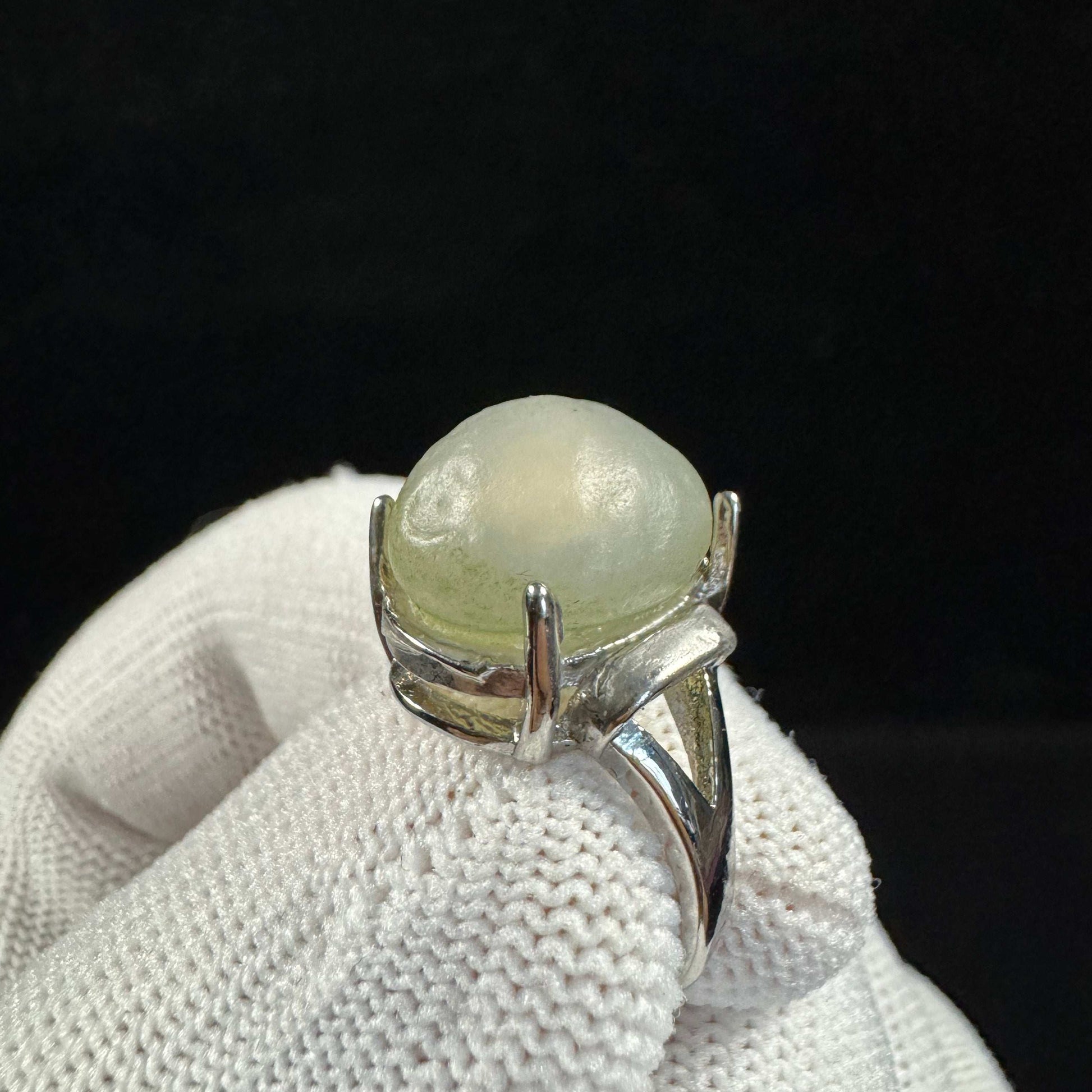 Natural Green Sugar Agate Ring – Raw Gobi Desert Stone Jewelry