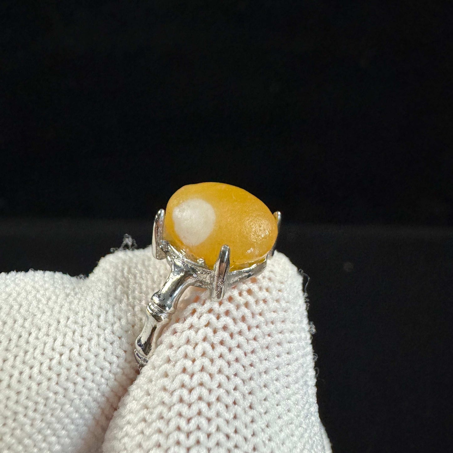 Natural Yellow Sugar Flower-Eye Agate Bracelet – Rare Gobi Desert Stone Jewelry