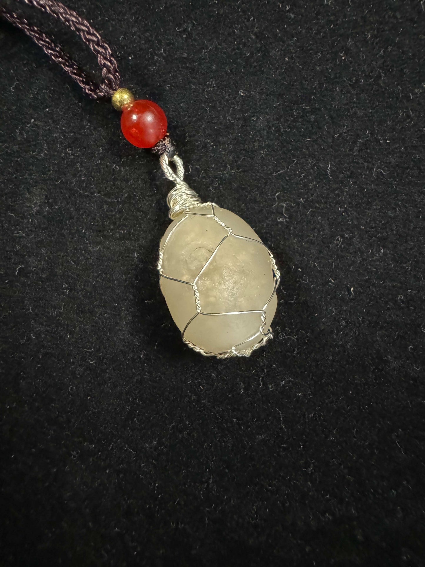 Natural Gobi Agate Pendant – Women's Healing Jewelry with Sandbag Shape