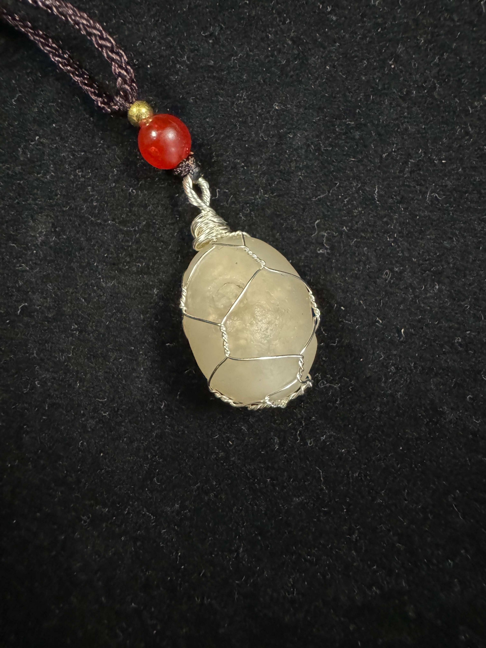 Natural Gobi Agate Pendant – Women's Healing Jewelry with Sandbag Shape