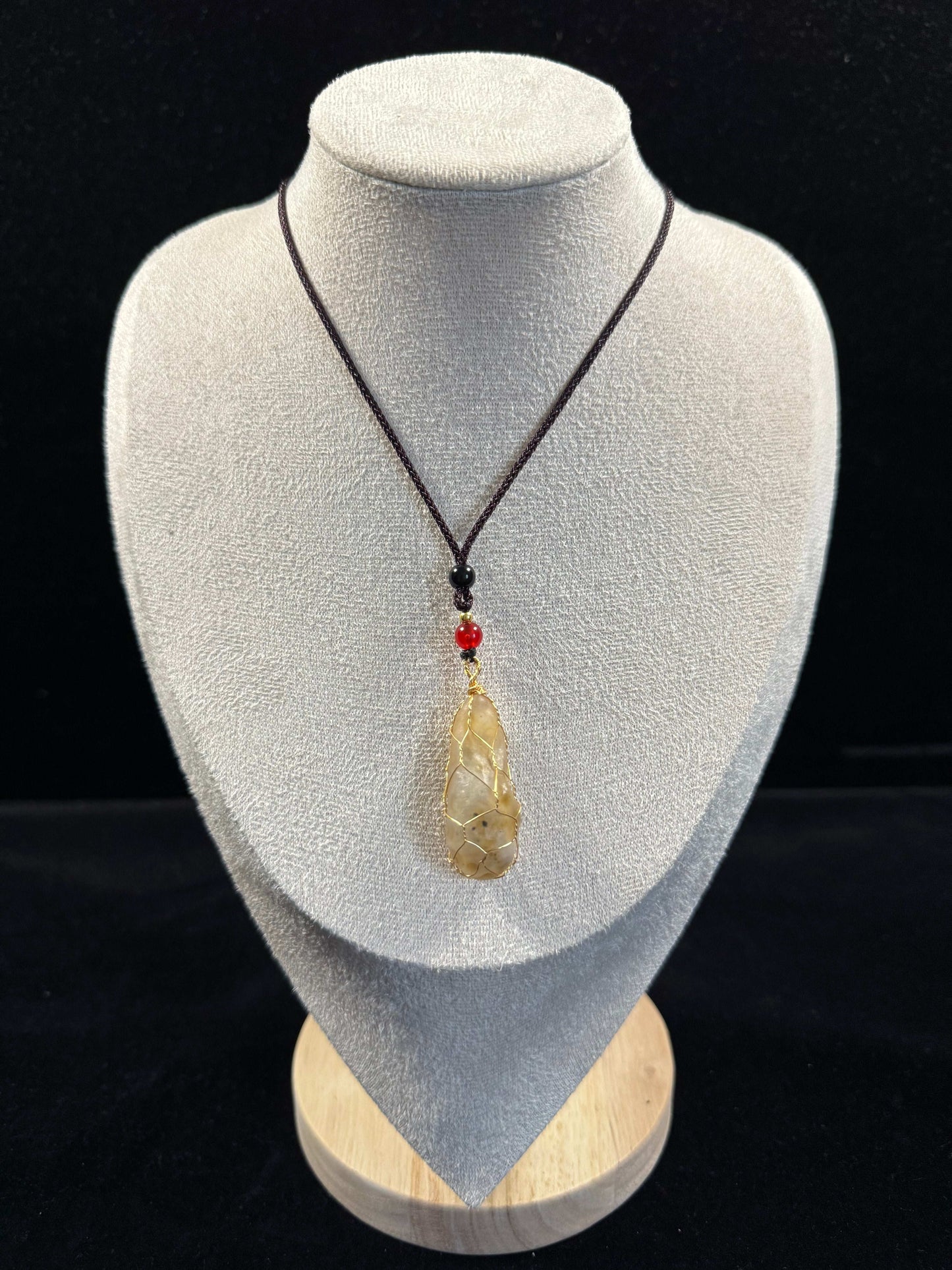 Natural Gobi Agate Pendant – Women's Healing Jewelry with Sandbag Shape