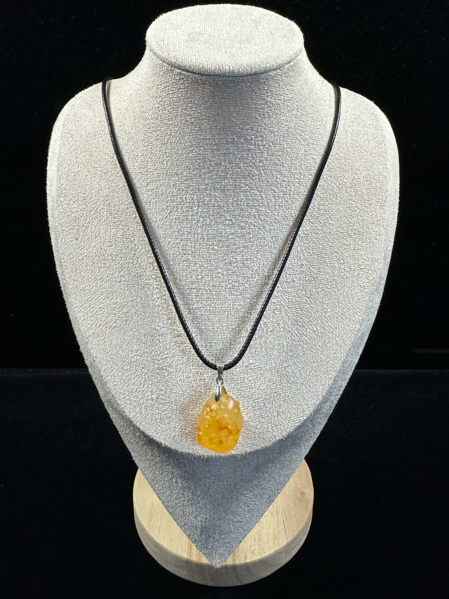 Natural Gobi Yellow Sugar Agate Pendant Necklace – Raw Desert Stone Jewelry