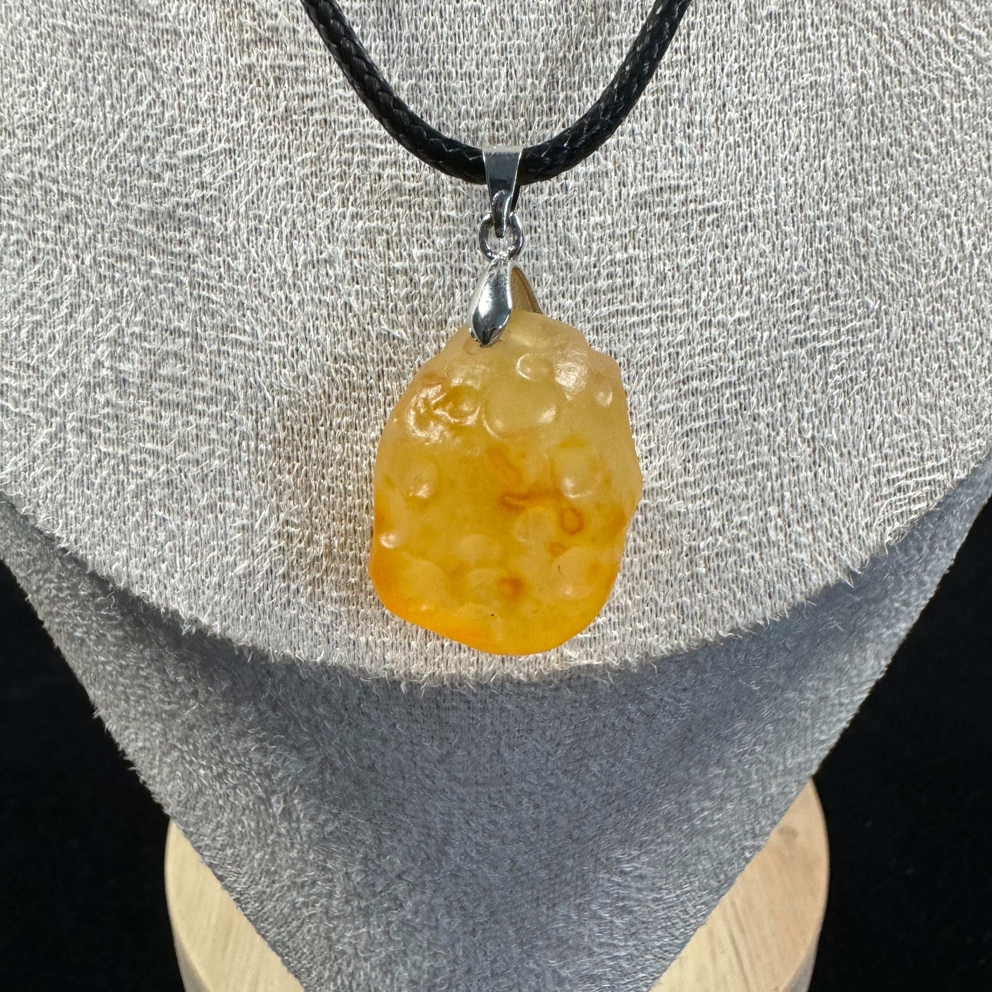 Natural Gobi Yellow Sugar Agate Pendant Necklace – Raw Desert Stone Jewelry