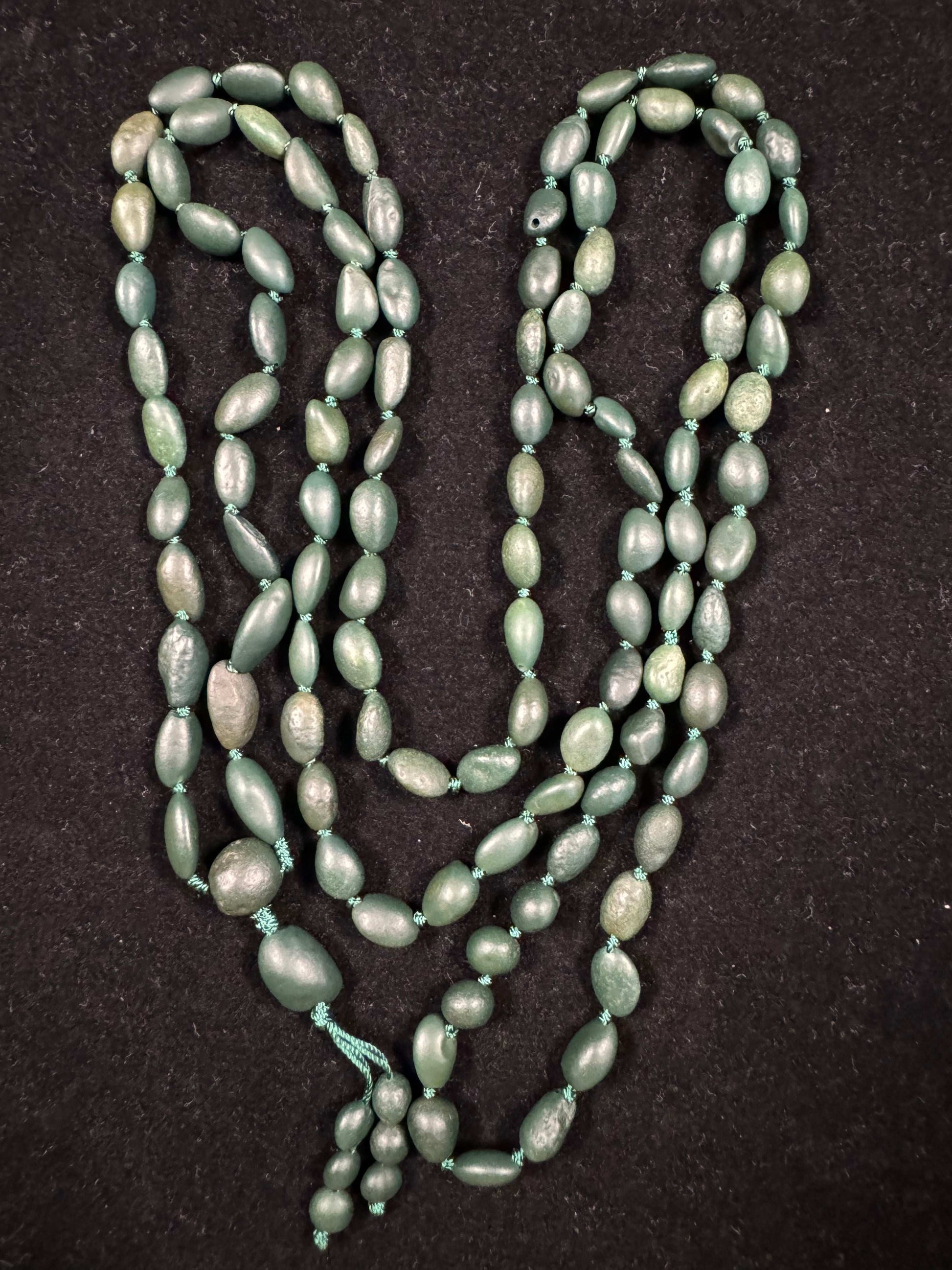 Natural Gobi Green Jade Agate – Raw Desert Stone for Jewelry & Wellness