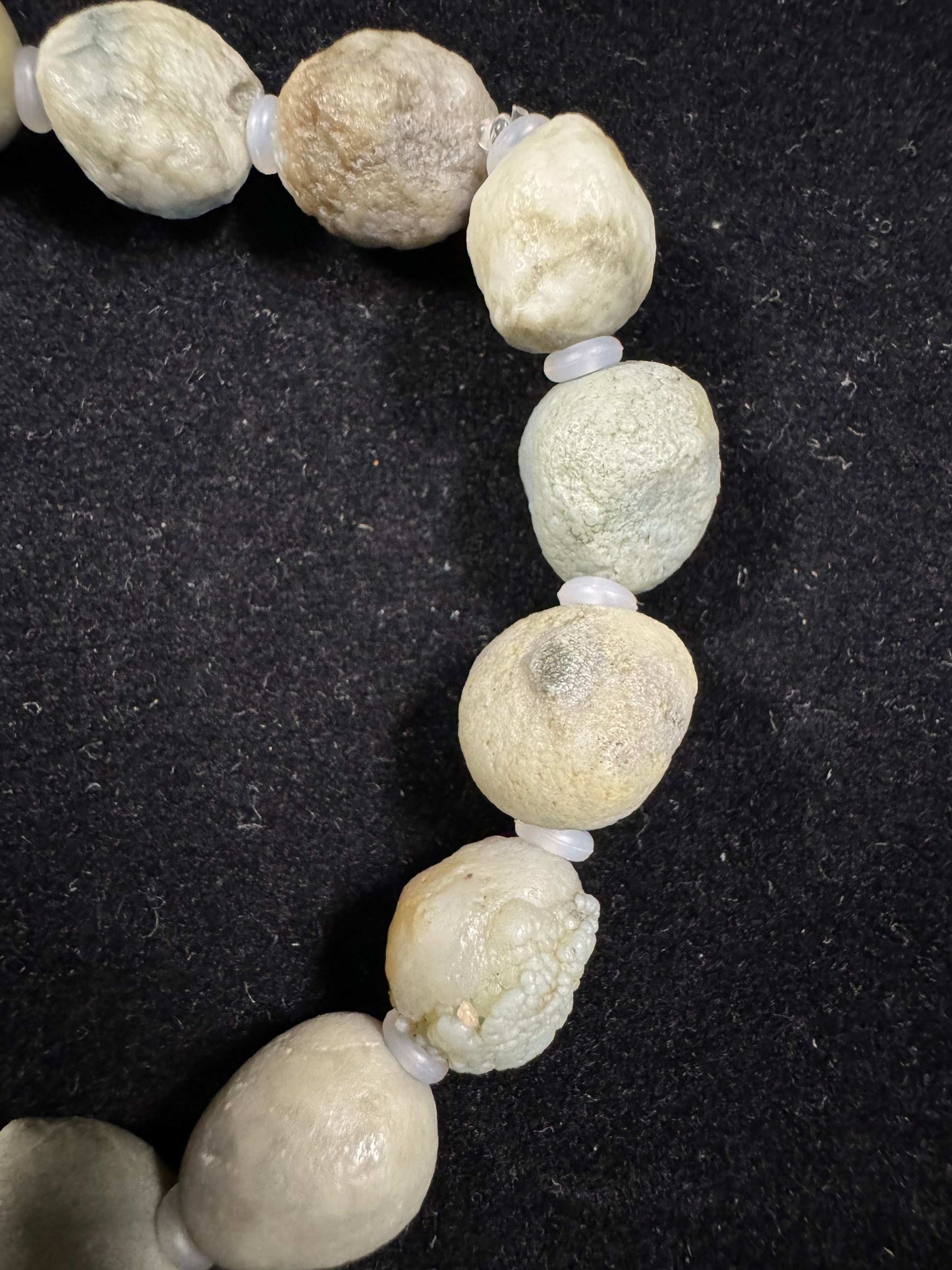 Natural Gobi Surface Jade Raw Stone Bracelet – Rugged Elegance & Earth Energy
