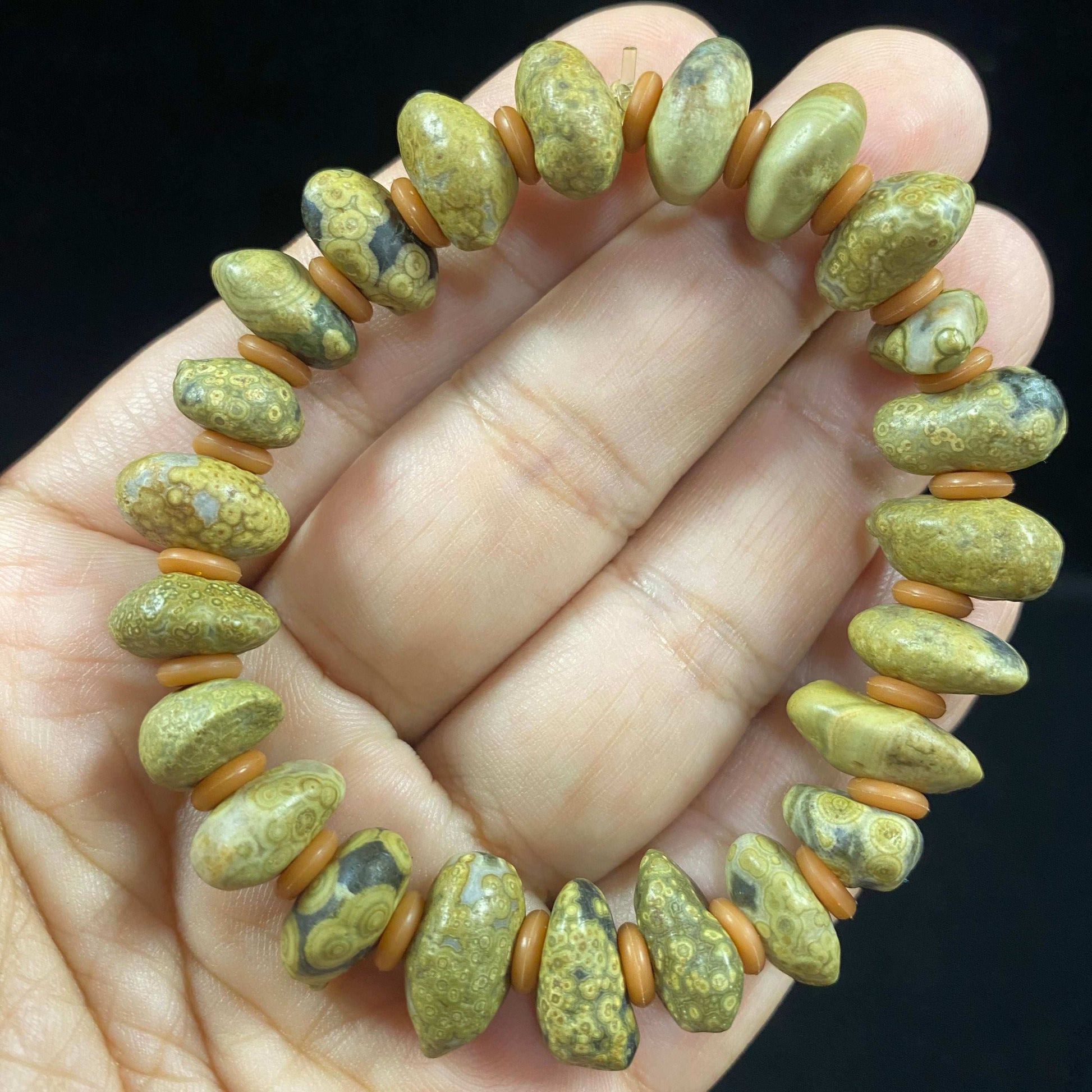 Natural Zhuozi Mountain Gobi Eye Agate Bracelet – Raw Stone “Eye” Pendant Jewelry