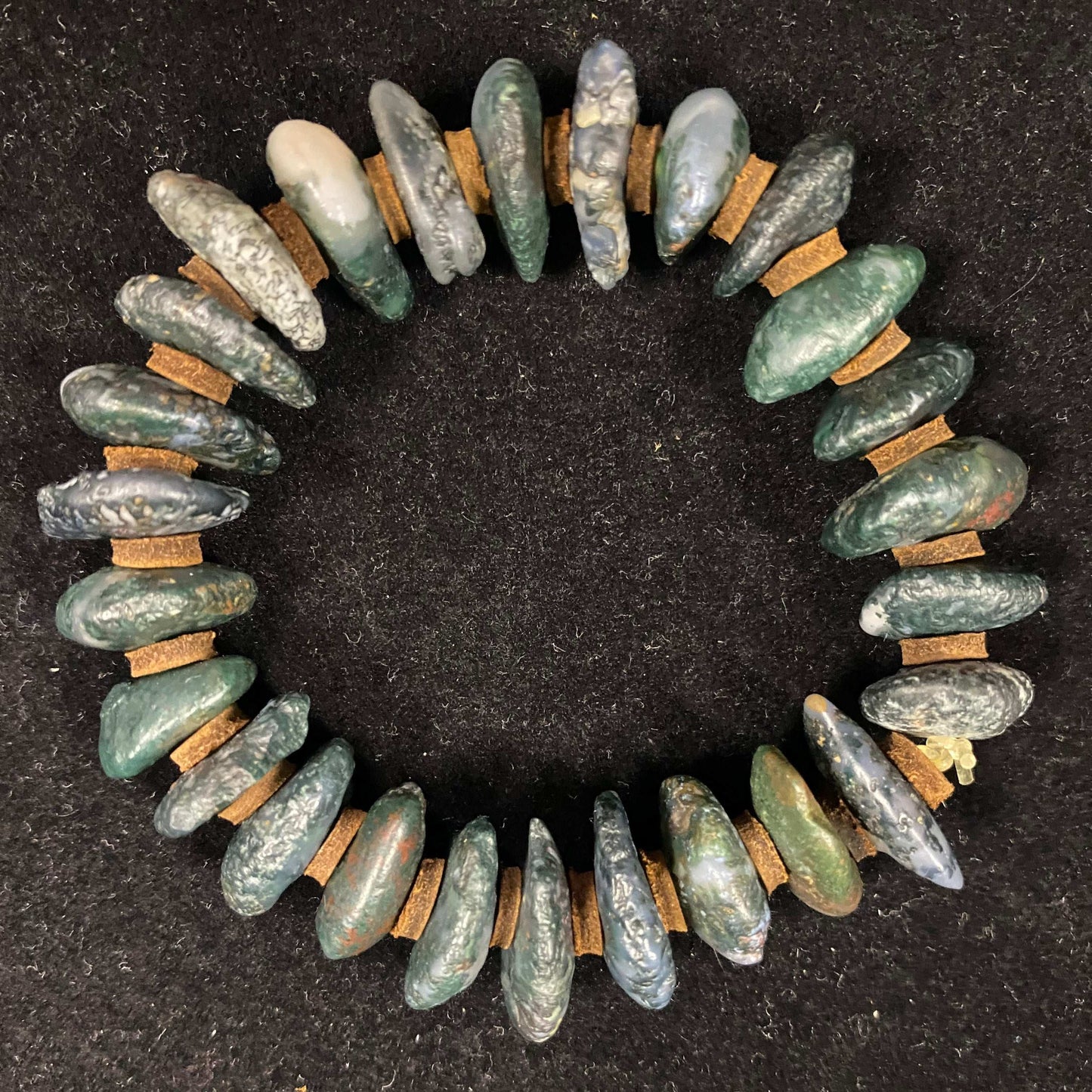 Natural Water‑Grass (Moss) Agate Bracelet for Women – Gobi Raw Stone Beads