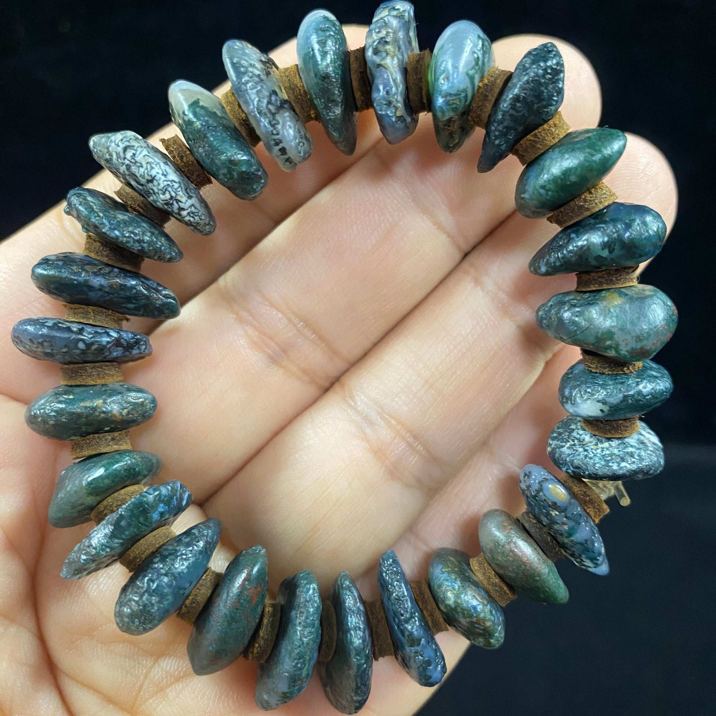 Natural Water‑Grass (Moss) Agate Bracelet for Women – Gobi Raw Stone Beads