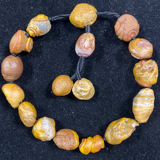 Natural Gobi Eye Agate Bracelet – One‑Eye ‘Siziwang Banner’ Stone from Gobi Desert
