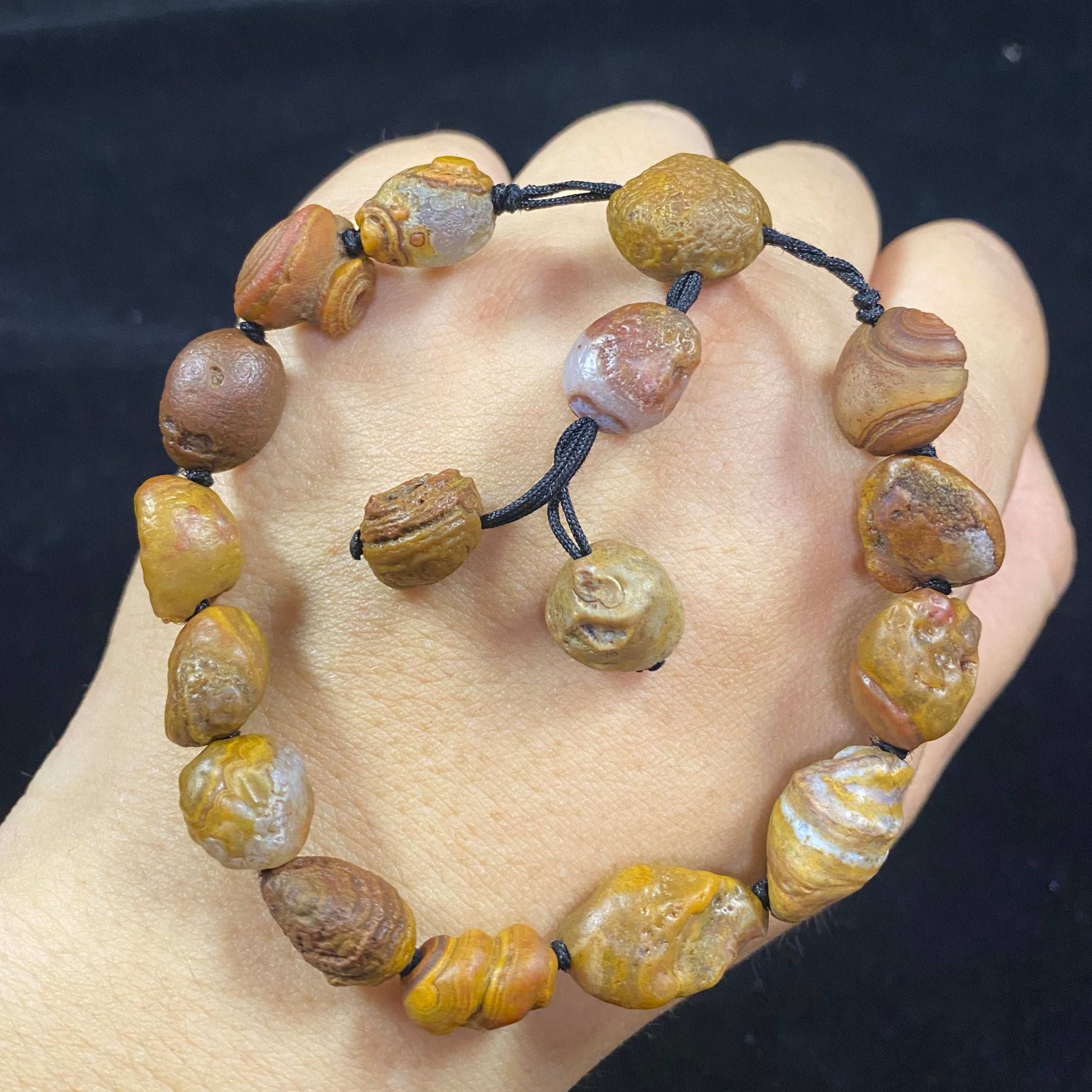 Natural Gobi Eye Agate Bracelet – One‑Eye ‘Siziwang Banner’ Stone from Gobi Desert