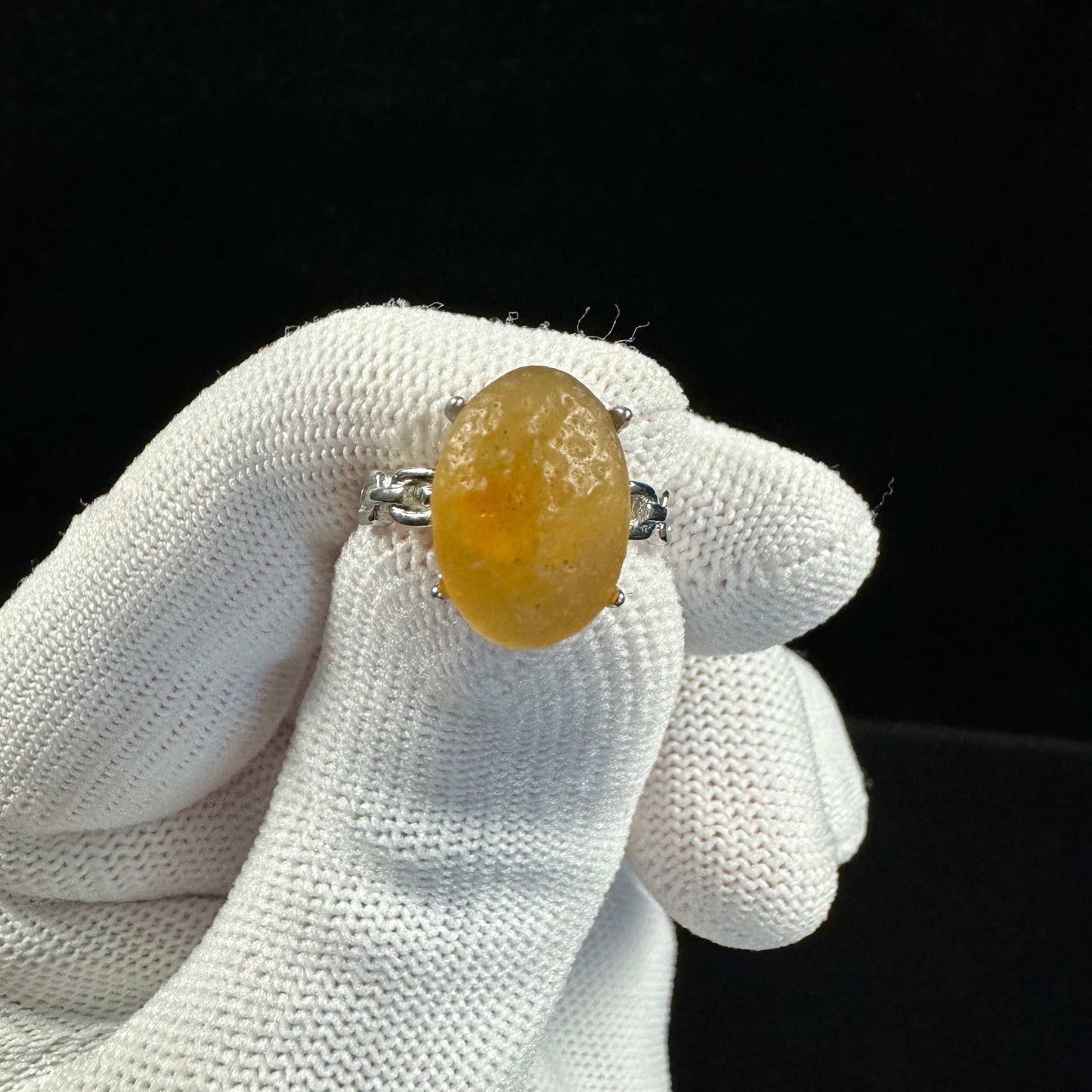 Natural Gobi Yellow Sugar Heart Agate Ring – Warmth, Love & Earth Energy