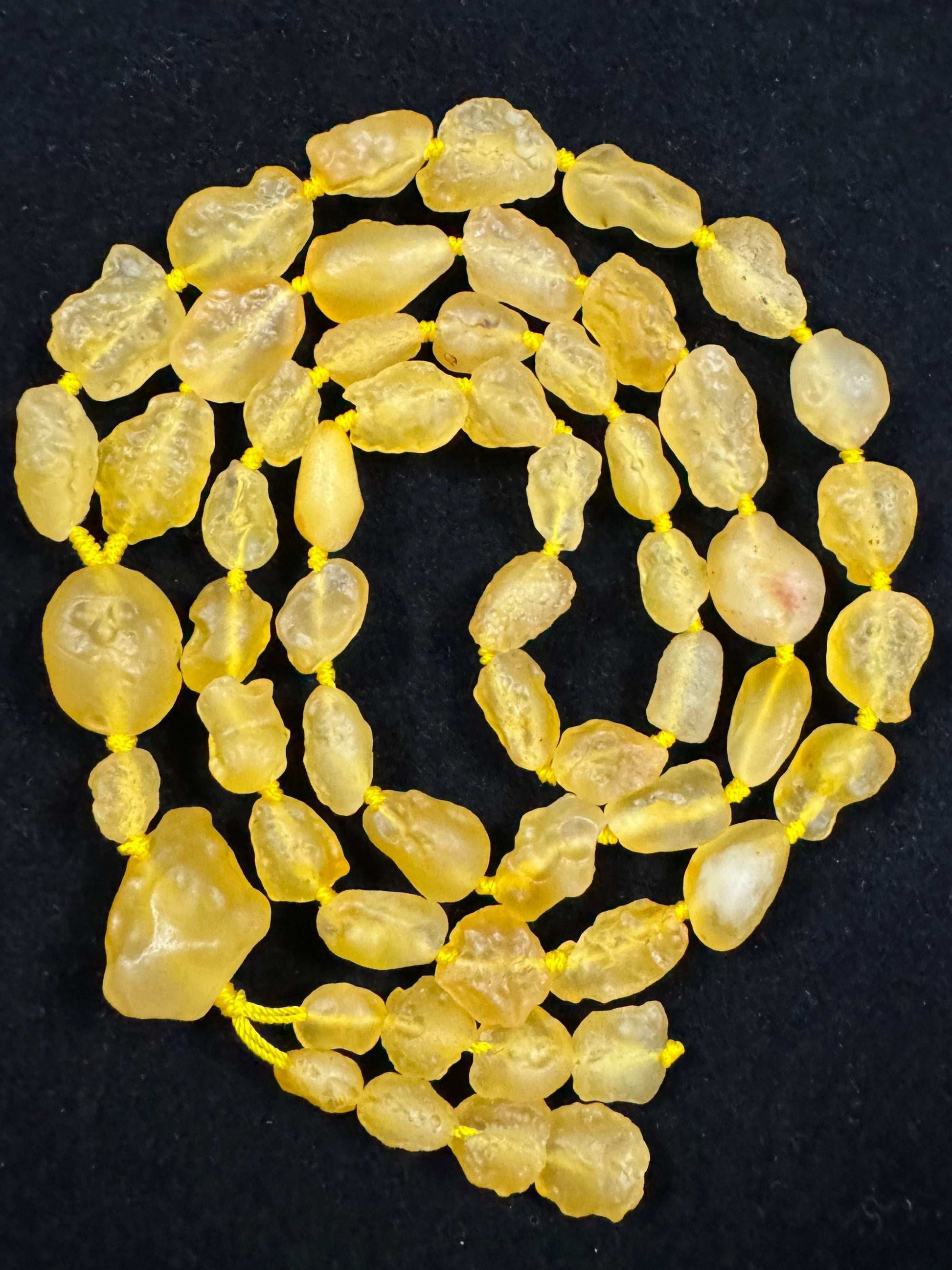 Alashan Natural Gobi Candy Agate Necklace – Raw Stone Pendant with Yellow "Rock Sugar" Texture
