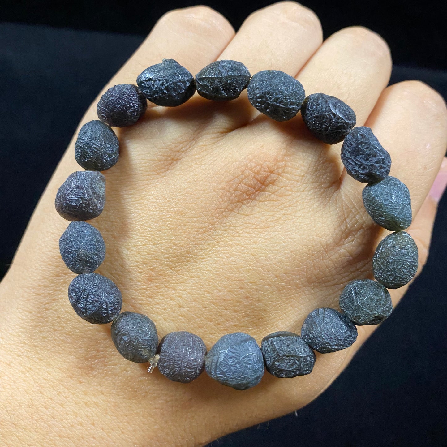 Natural Alxa Gobi Wool Ball Tendon Agate Bracelet – Raw Desert Energy