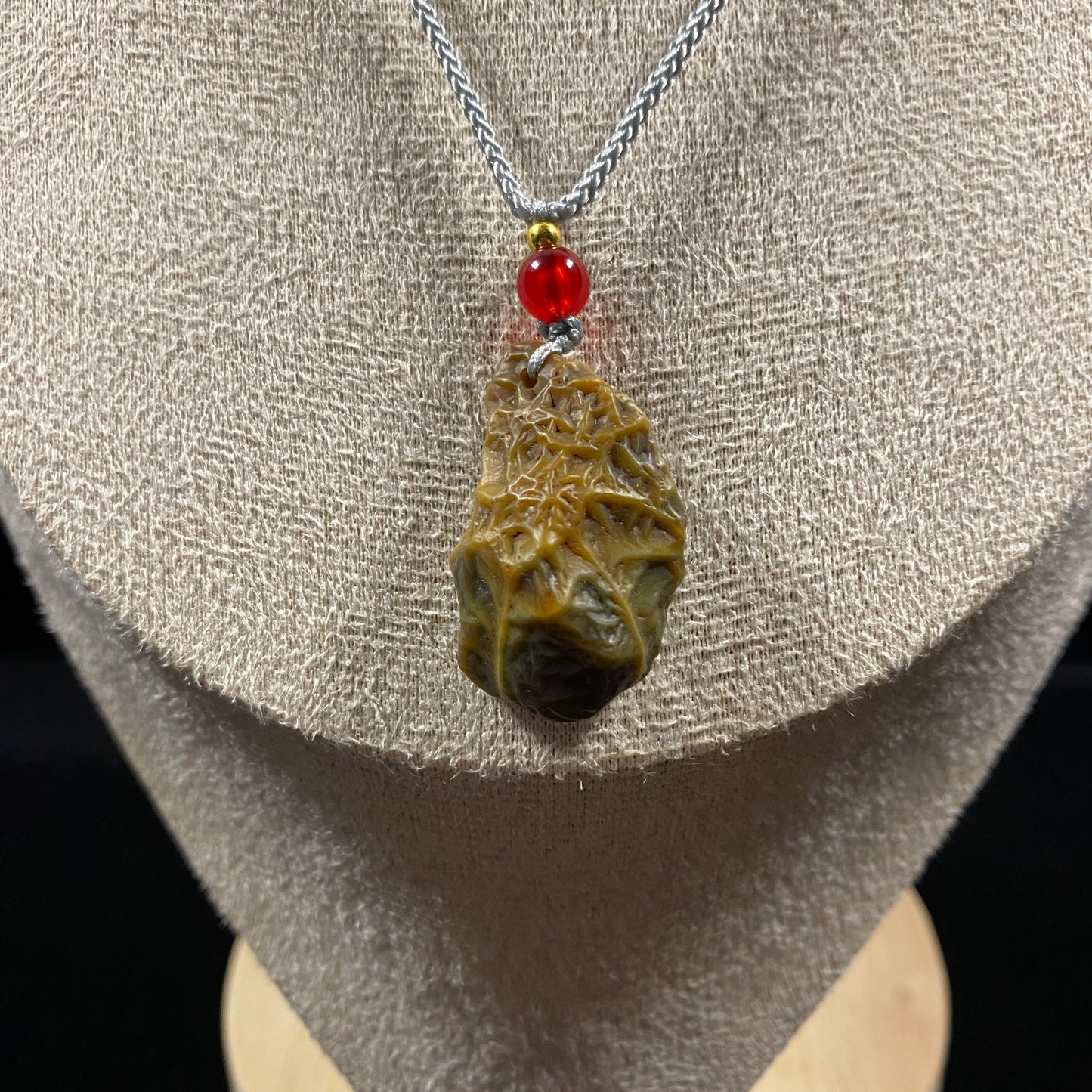 Natural Gobi Flower Vein Agate Necklace Pendant – Nature’s Art in Stone