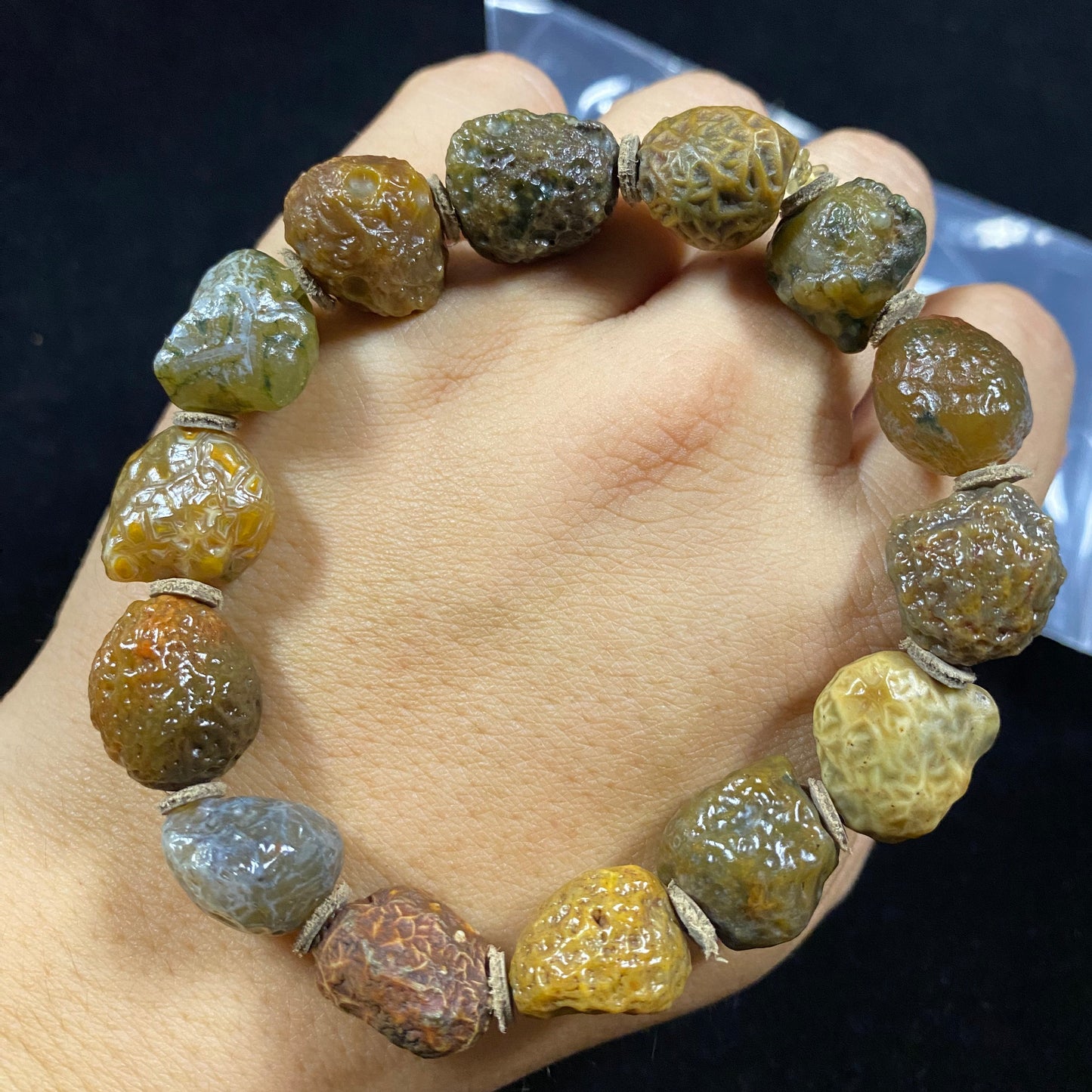 Natural Alxa Gobi Vein Agate Men’s Energy Bracelet – Grounding Strength from the Desert