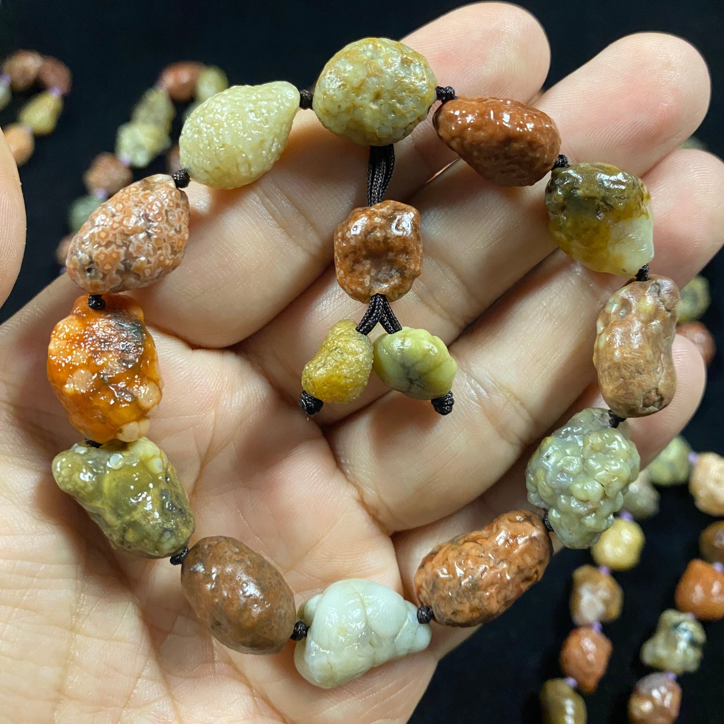 Natural Alxa Gobi Fish Roe Vein Agate Bracelet