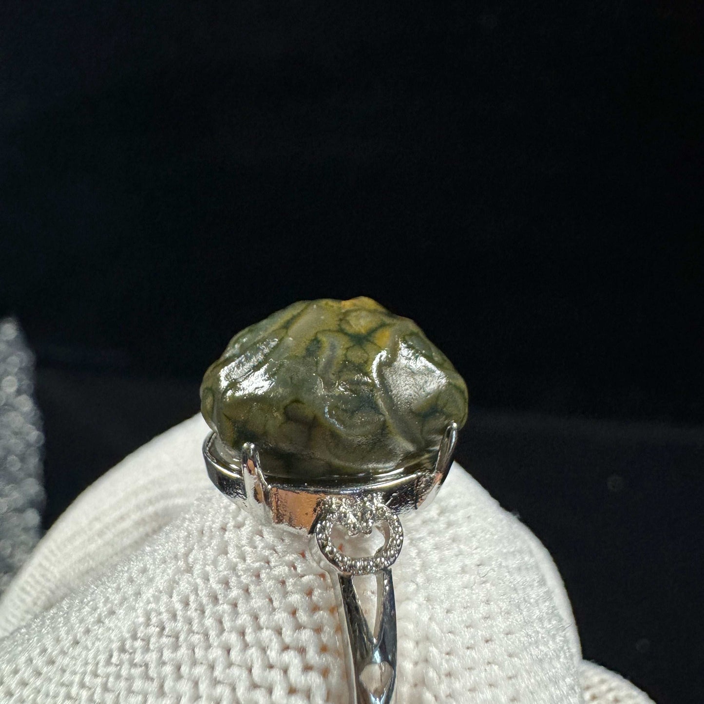 Natural Gobi Green Vein Agate Ring – Women’s Raw Stone Jewelry