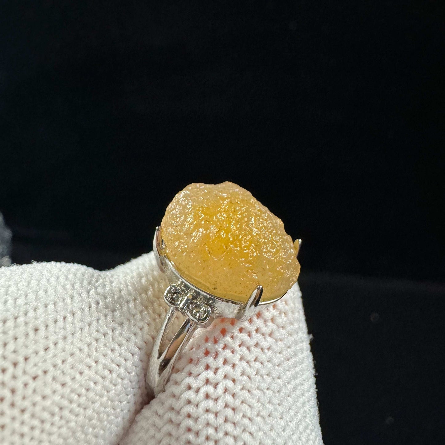 Natural Gobi Yellow Sugar Heart Agate Ring – Women’s Raw Stone Jewelry