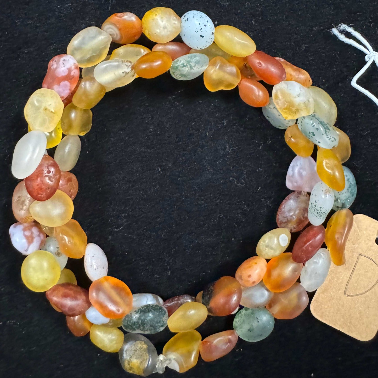 Natural Women’s Candy Agate Bracelet – Three‑Circle Winding Beads from Gobi Desert