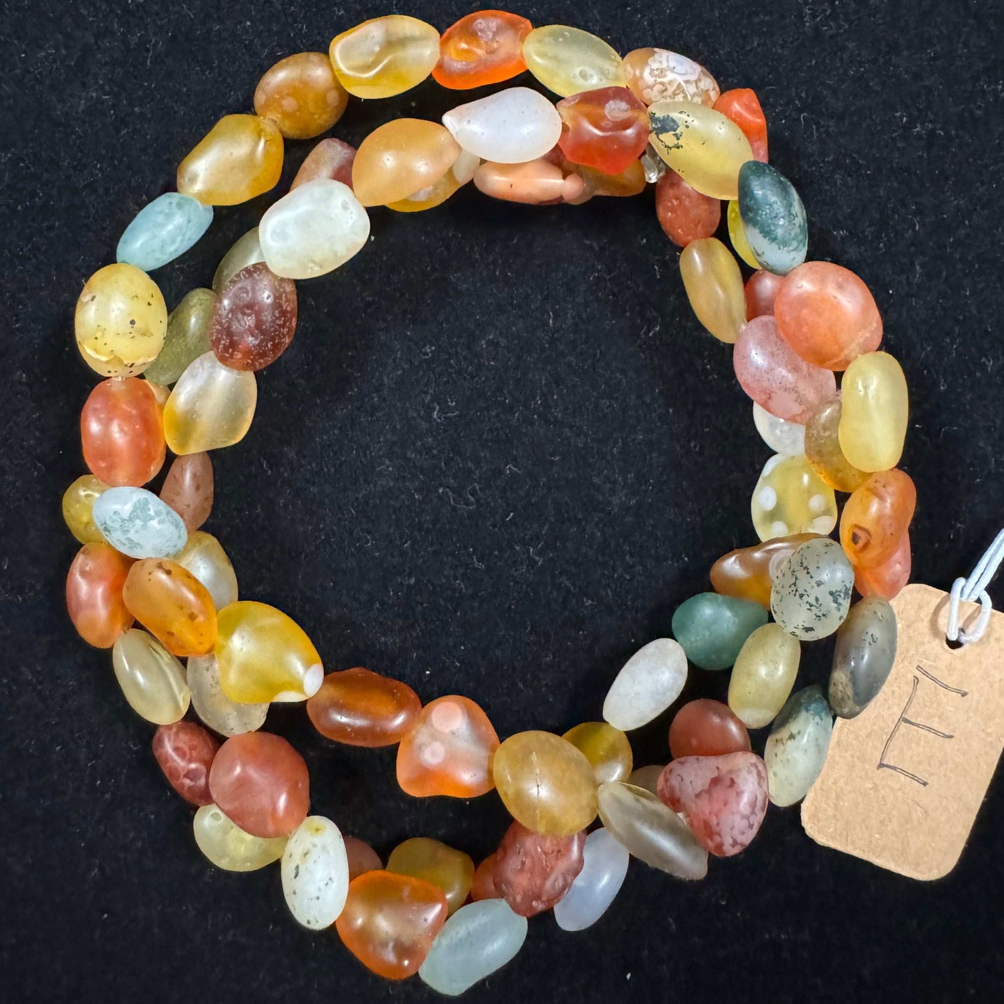 Natural Women’s Candy Agate Bracelet – Three‑Circle Winding Beads from Gobi Desert