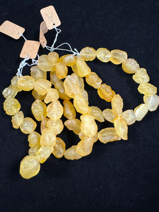 The Glow of Nature: Discover the Healing Power of Gobi Yellow Rock Sugar Agate
